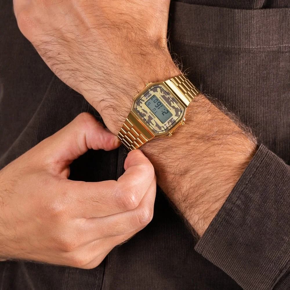 Fond du boîtier du garde-temps Casio A168WEGC-5EF