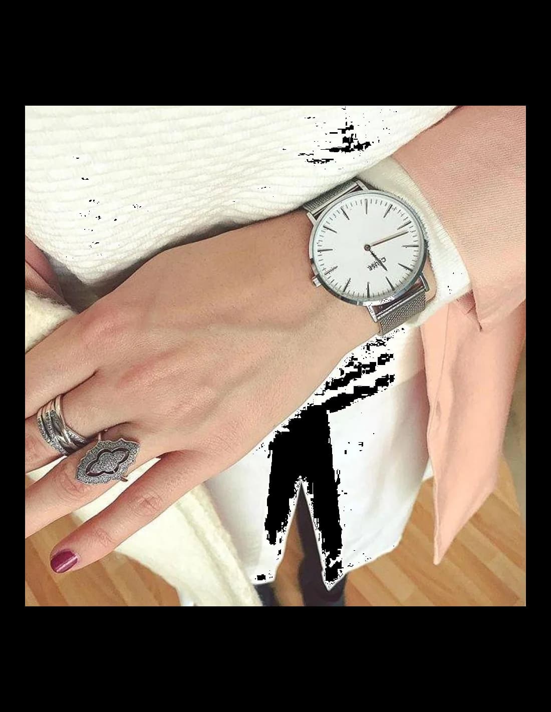 Zoom sur le cadran blanc du Cluse CL18105