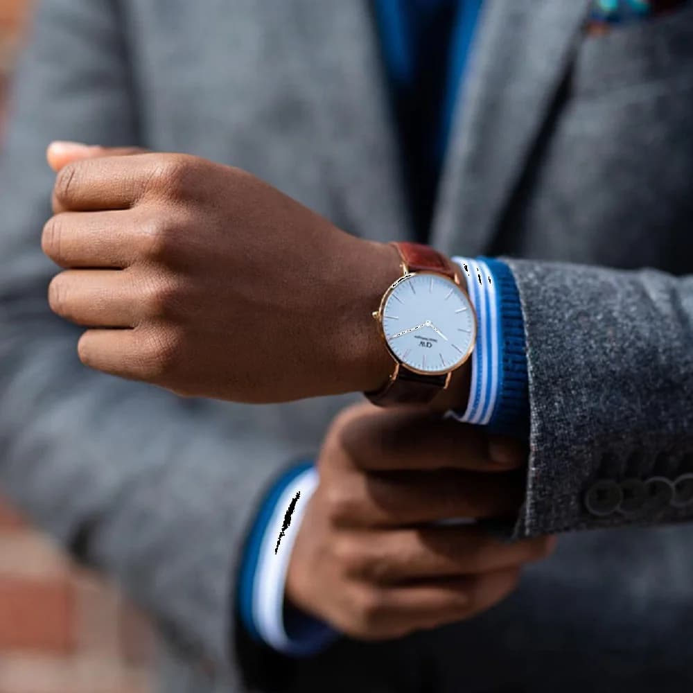 Fond du boîtier du garde-temps Daniel Wellington DW00100035