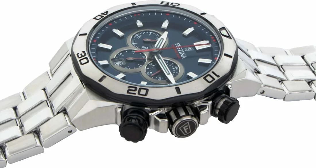 Zoom sur le cadran bleu du Festina F20448/3