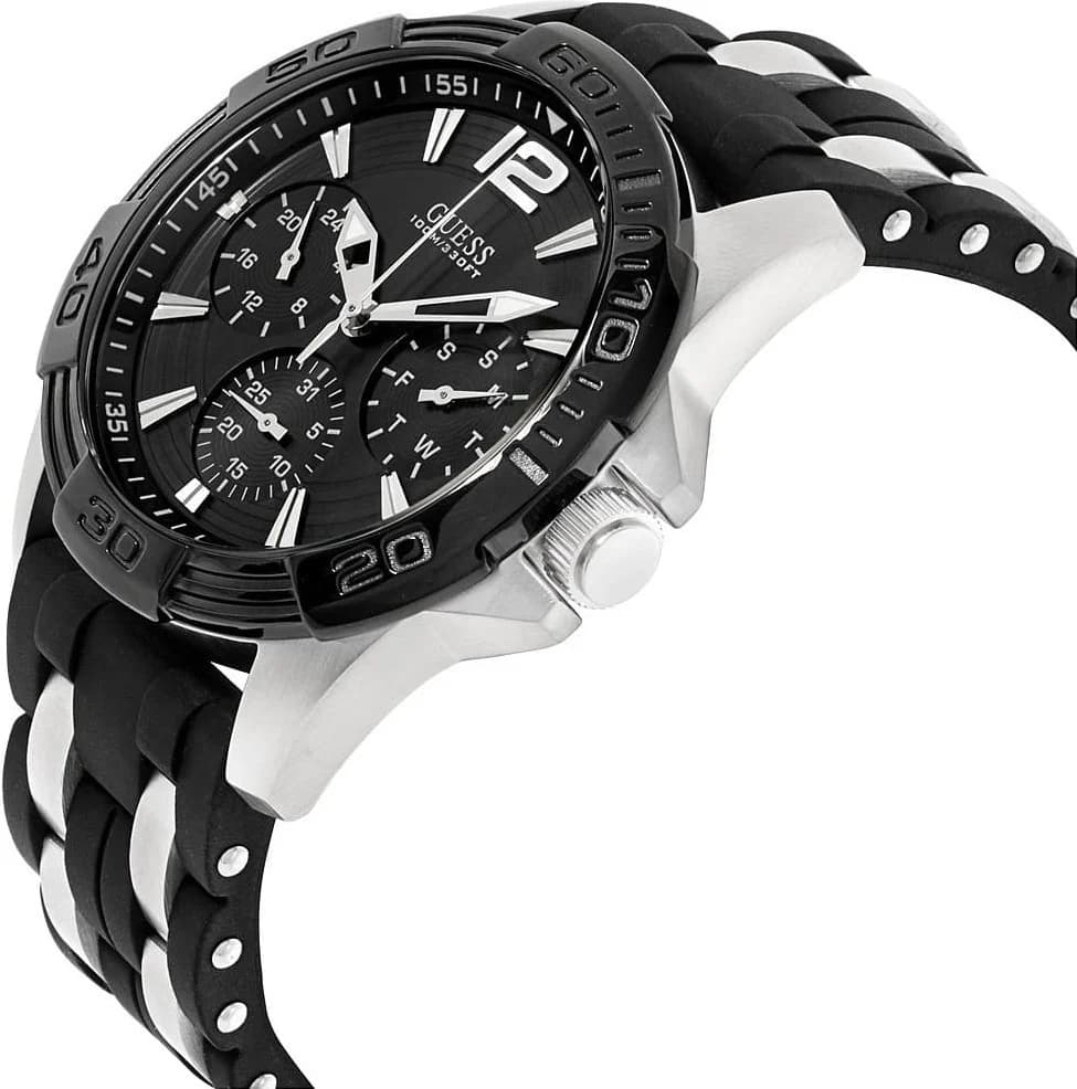 Le garde-temps Guess W0366G1 vu de profil