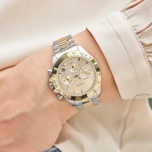Zoom sur le cadran marron du Hugo Boss 1502618