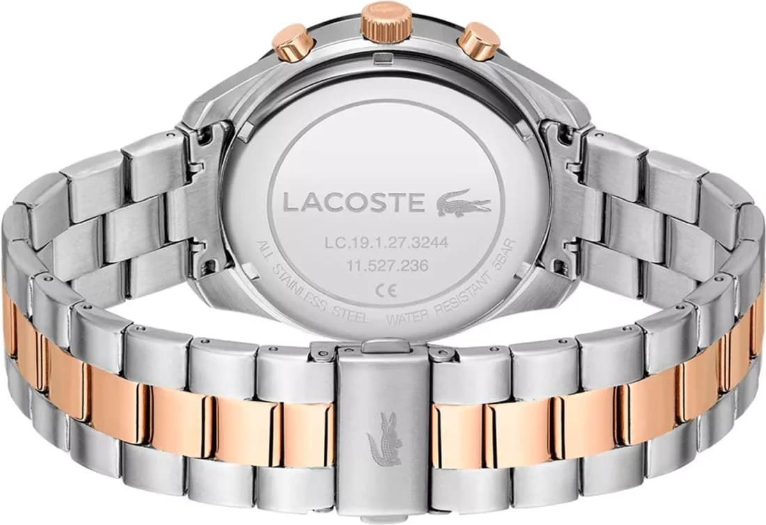 Zoom sur le cadran noir du Lacoste 2011112