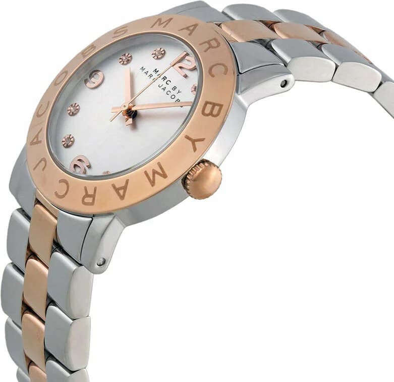 Le garde-temps Marc Jacobs MBM3194 vu de profil