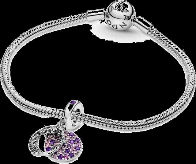 Zoom sur le cadran du Pandora 799561C01