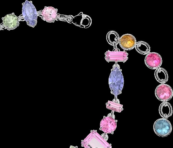 Zoom sur le cadran du Swarovski 5613739
