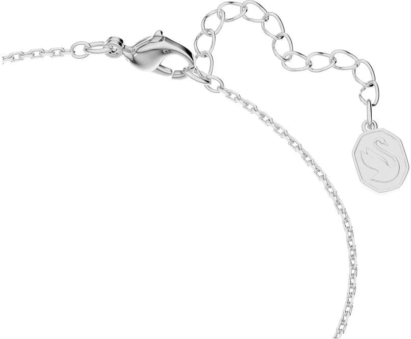 Zoom sur le cadran du Swarovski 5645375