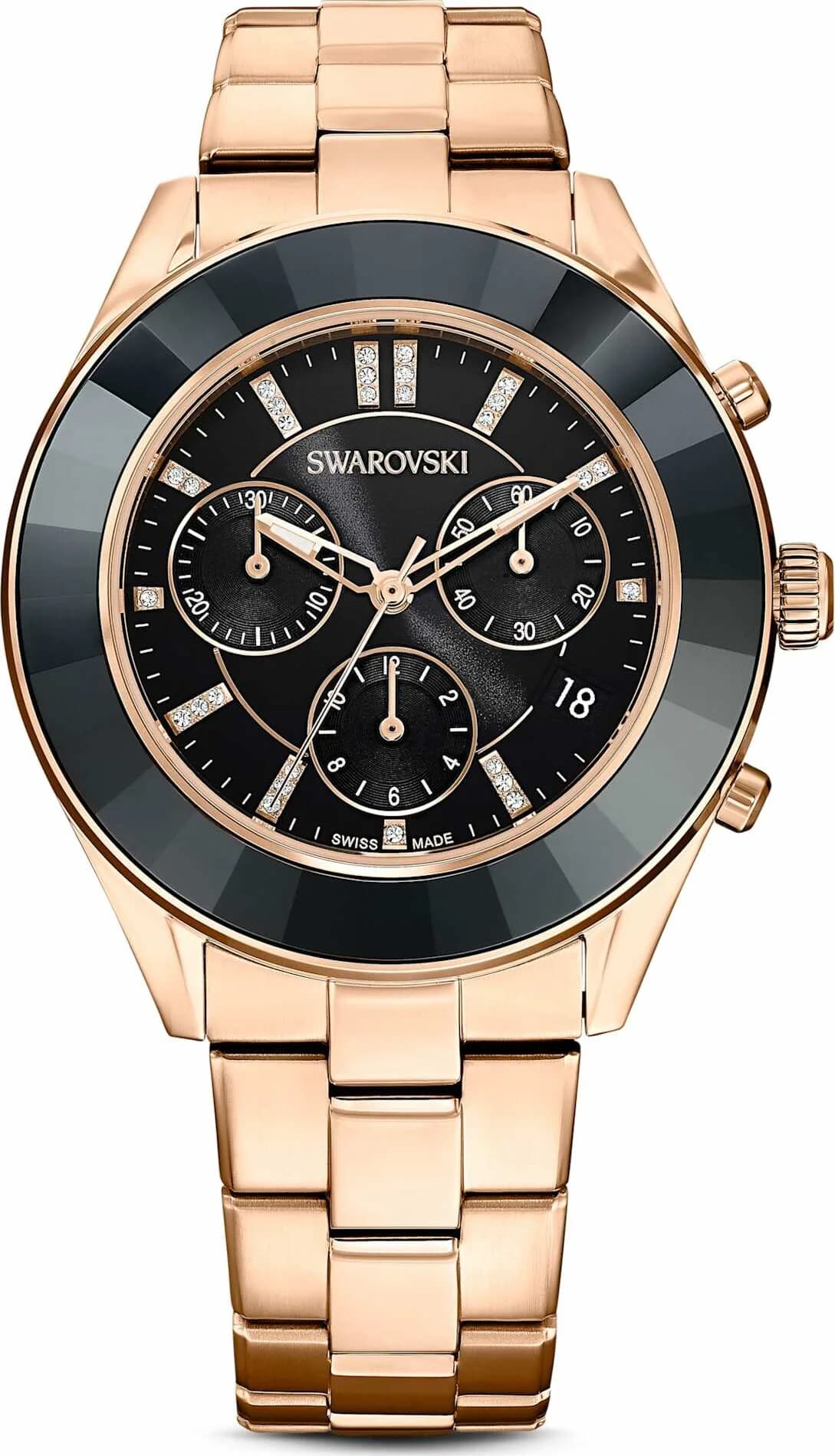 Garde-temps Swarovski 5610478 au cadran blanc nacré, index dorés et aiguilles bâton, style sport chic