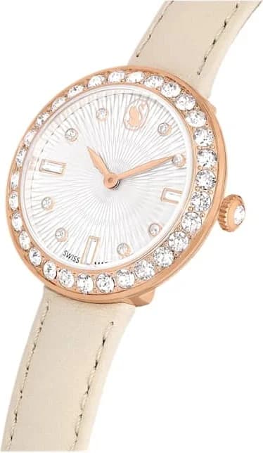Détail du bracelet cuir du Swarovski 5672968