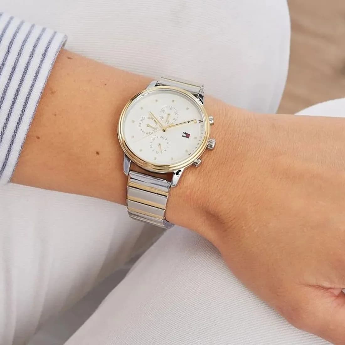 Zoom sur le cadran blanc du Tommy Hilfiger 1781908