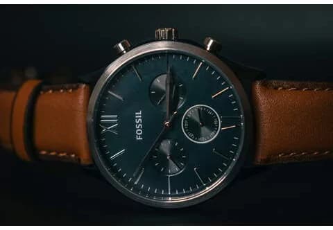 Avis et Guide des Montres Fossil pour Homme: Origine et Prix