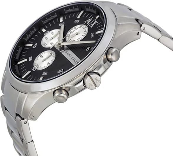 Visage cadran Armani Exchange AX2152 dévoilant index appliqués, aiguilles squelettées et guichet date à 4h30