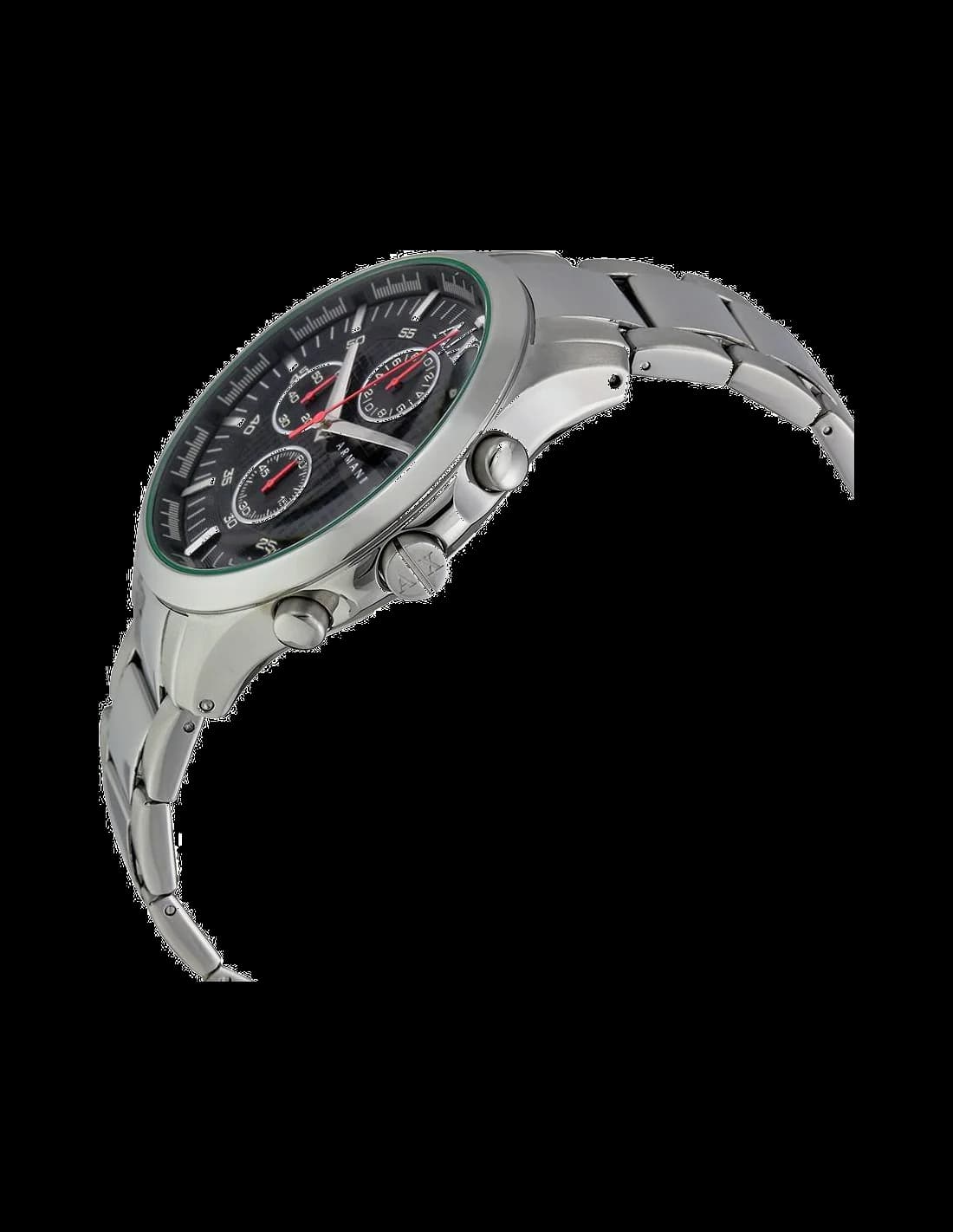 Visage cadran Armani Exchange AX2163 présentant index appliqués, aiguilles squelettes et guichet date à 4h30 pour un chronographe noir