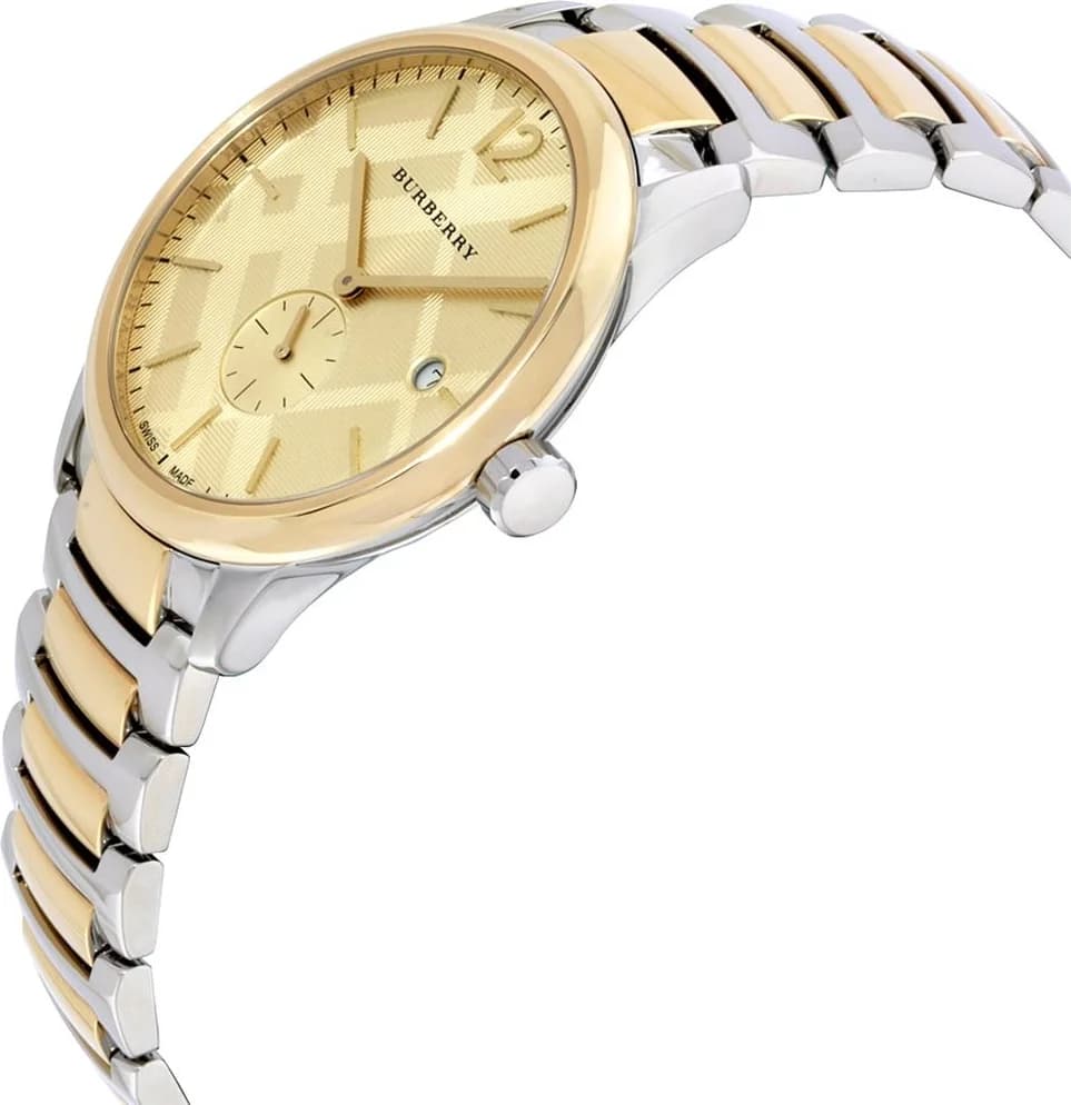 Visage cadran Burberry BU10011 indices appliqués argentés, aiguilles dauphine, guichet date à 3h, lisibilité optimale