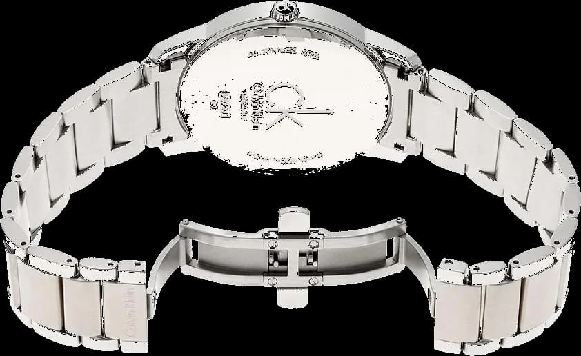 Attache bracelet Calvin Klein K2G2G14X en acier inoxydable à trois maillons avec fermoir déployant papillon pour un ajustement sécurisé