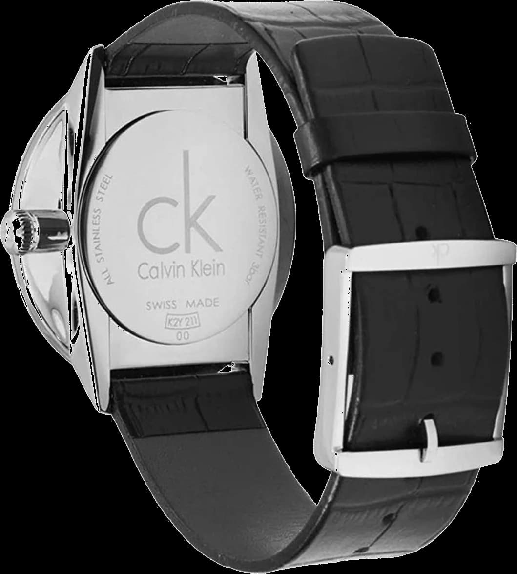 Attache bracelet Calvin Klein K2Y211C3 en cuir noir cousu main, boucle ardillon signée, confort et élégance assurés