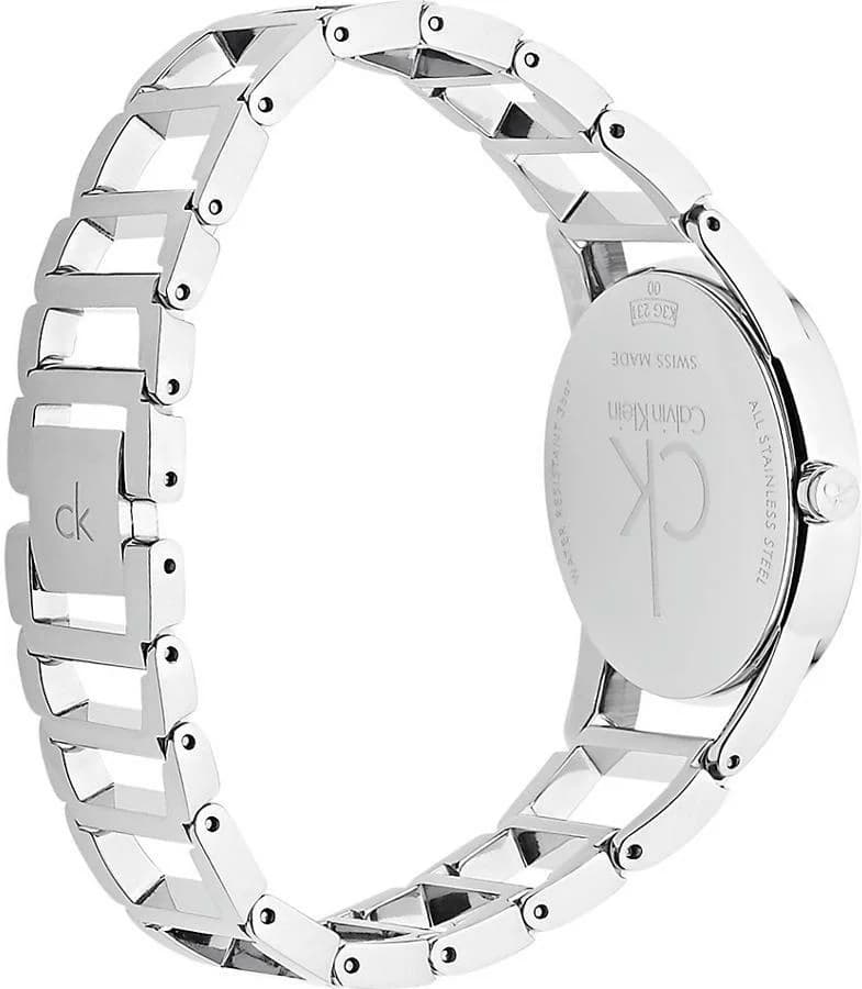 Attache bracelet Calvin Klein K3G23126 en acier inoxydable poli à maillons lisses, fermoir déployant sécurisé gravé CK