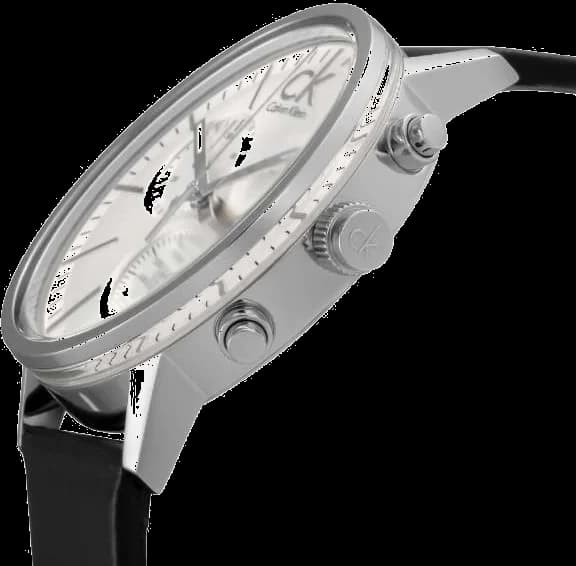 Visage cadran Calvin Klein K7627120 détail des index appliqués et aiguilles dauphine polies, compteur 60 secondes et guichet date à 4h30