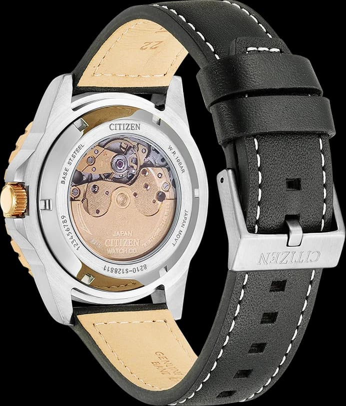 Visage cadran Citizen NJ0176-10E avec index appliqués et guichet date à 3h, lisibilité optimale