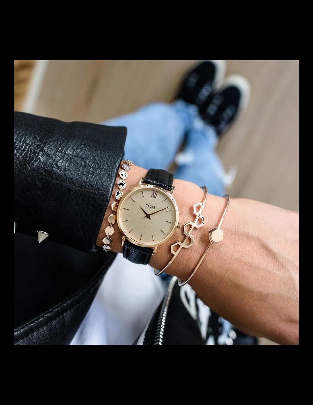 Attache bracelet Cluse CL30051 en cuir noir avec boucle ardillon en acier inoxydable plaqué or rose