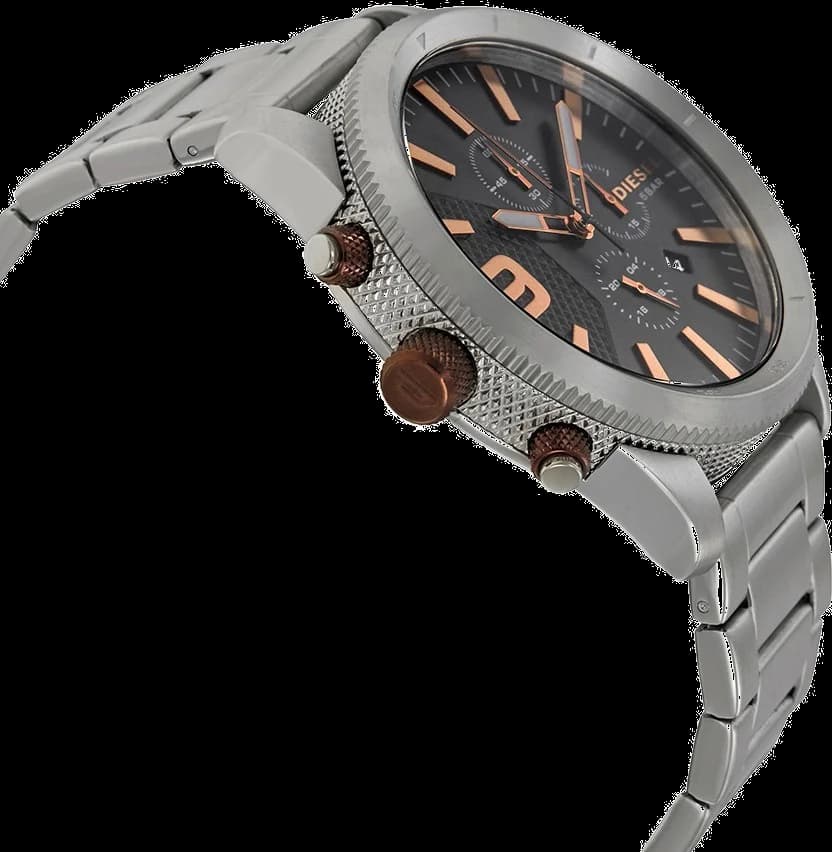 Visage cadran Diesel DZ4457 avec aiguilles luminescentes et guichet date à 3h sur fond soleillé