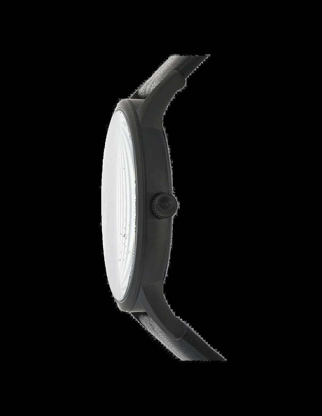 Visage cadran Emporio Armani AR11276 avec index bâtons argentés, aiguilles fines et date à 3h, offrant une lisibilité raffinée