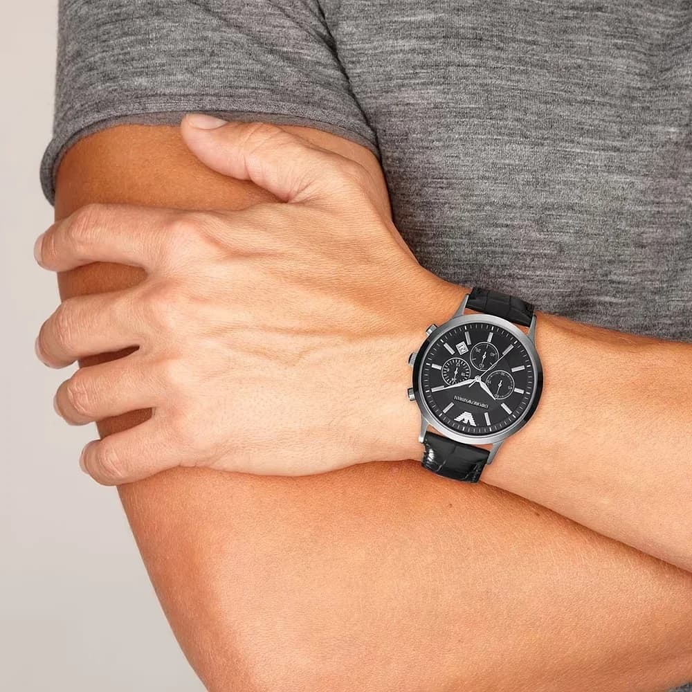 Montre Homme Emporio Armani AR2447 - Chronographe Cadran Noir sur Bracelet Cuir vue 5