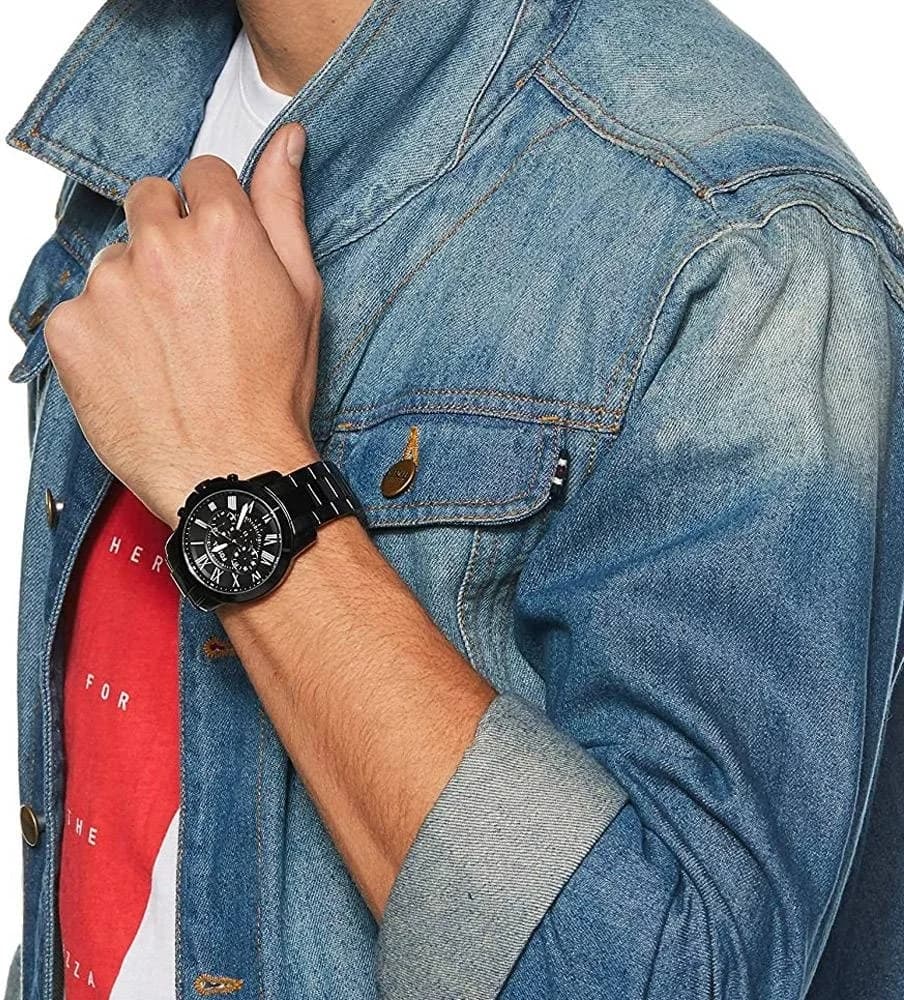 Montre Homme Fossil Grant FS4832 en Acier Noir à Chiffres Romains vue 4