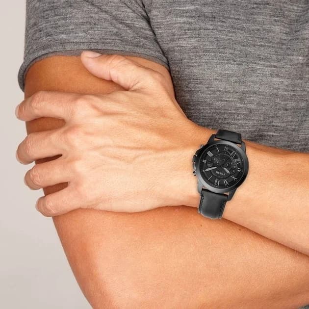 Attache bracelet Fossil FS5132 en cuir noir cousu, boucle ardillon en acier inoxydable, 22mm de large