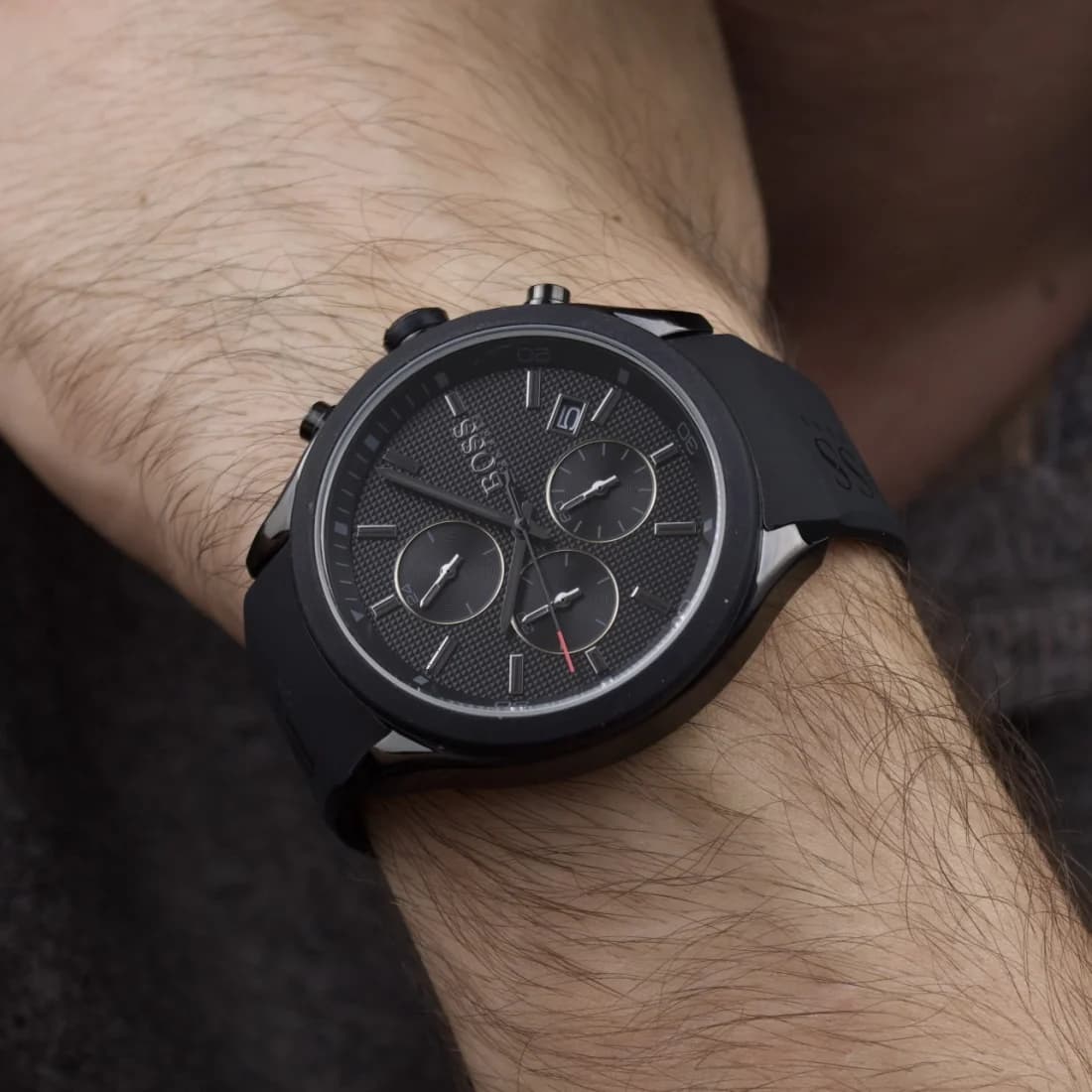 Lunette boîtier Hugo Boss 1513720 en acier inoxydable noir PVD de 44 mm avec lunette fixe polie et poussoirs chronographe intégrés