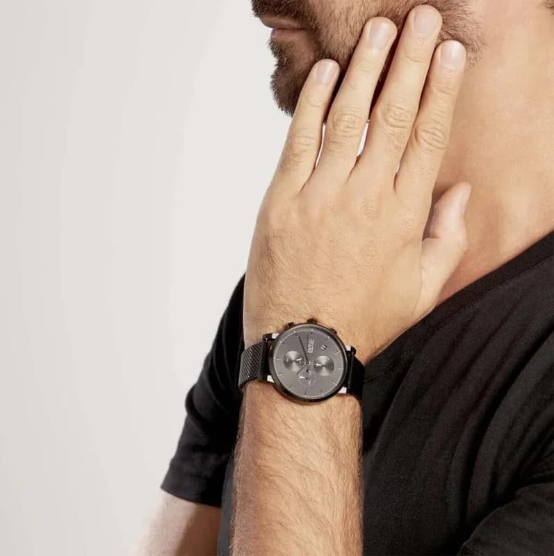 Lunette boîtier Hugo Boss 1513813 en acier inoxydable brossé de 41 mm, verre saphir