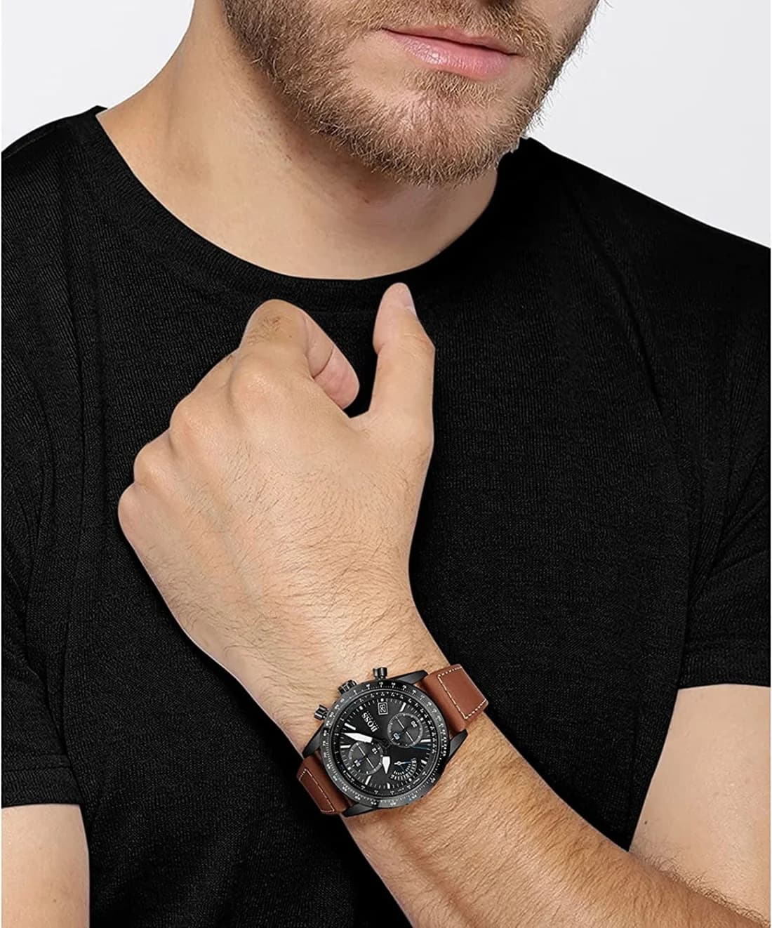 Lunette boîtier Hugo Boss 1513851 en acier inoxydable brossé de 45 mm, lunette fixe cannelée et verre saphir bombé