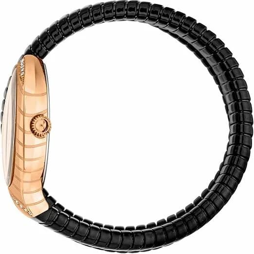 Visage cadran Just Cavalli JC1L248M0085 dévoile motif serpent gravé, aiguilles squelette ajourées sur fond noir texturé