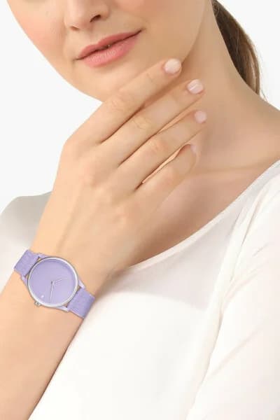 Montre Lacoste pour Femme Réf. 2001284 - Cadran et bracelet silicone lilas vue 4
