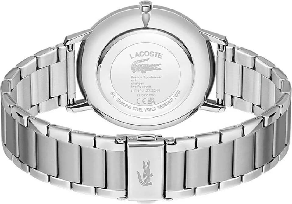 Attache bracelet Lacoste 2011305 en acier argenté à maillons plats, fermoir déployant triple sécurité gravé croco