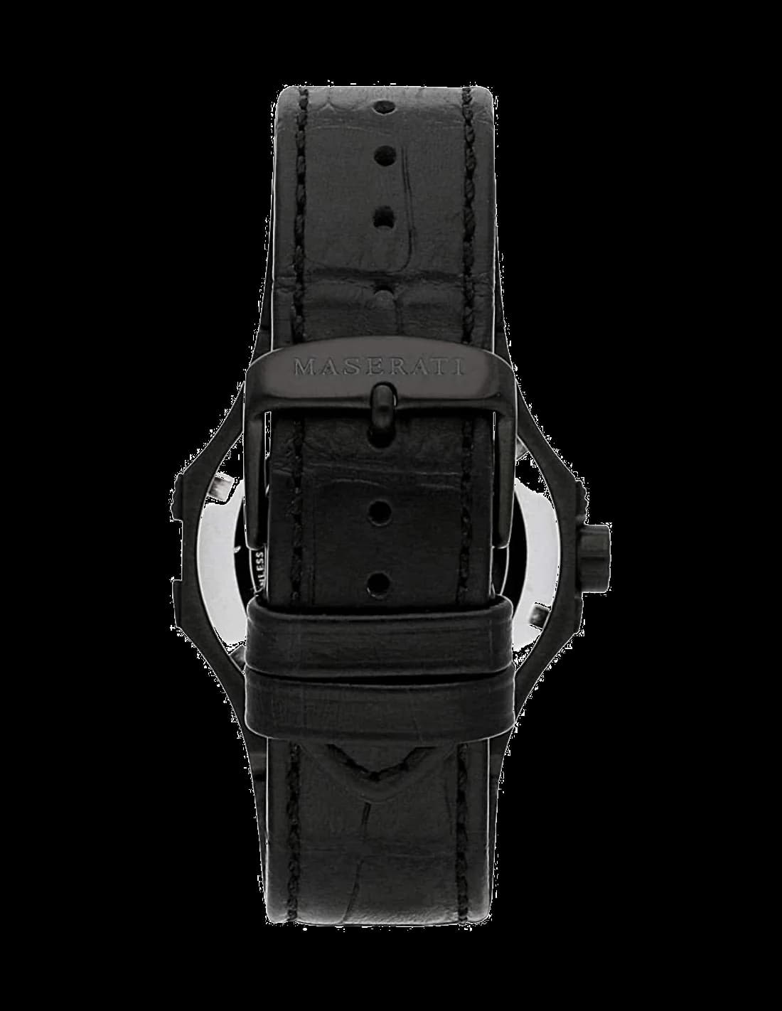 Attache bracelet Maserati R8821108027 en cuir noir cousu ton sur ton, boucle ardillon en acier gravée du trident Maserati