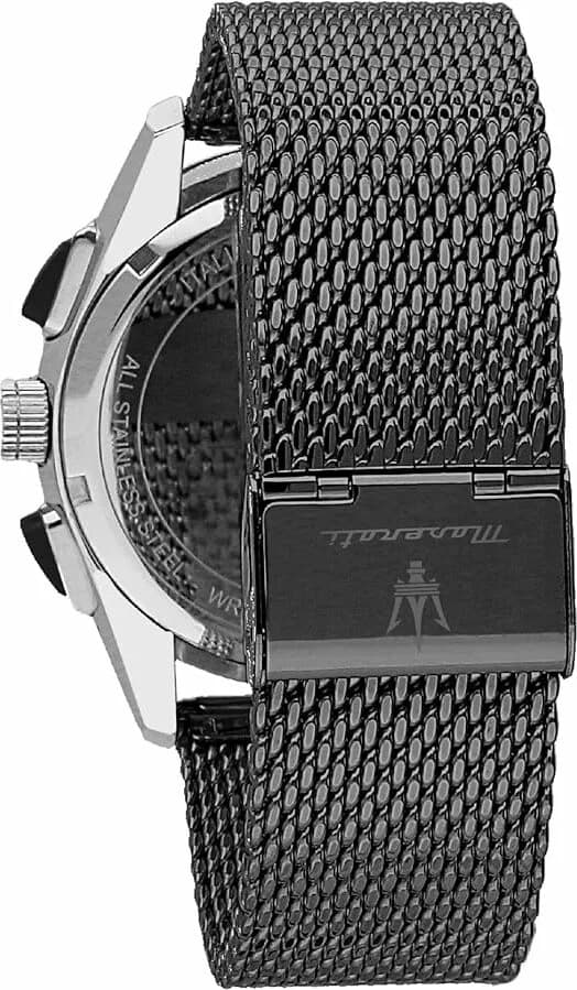 Visage cadran Maserati R8873612006 avec chiffres arabes et aiguilles dauphine rhodiées sur fond noir soleillé pour une lisibilité optimale