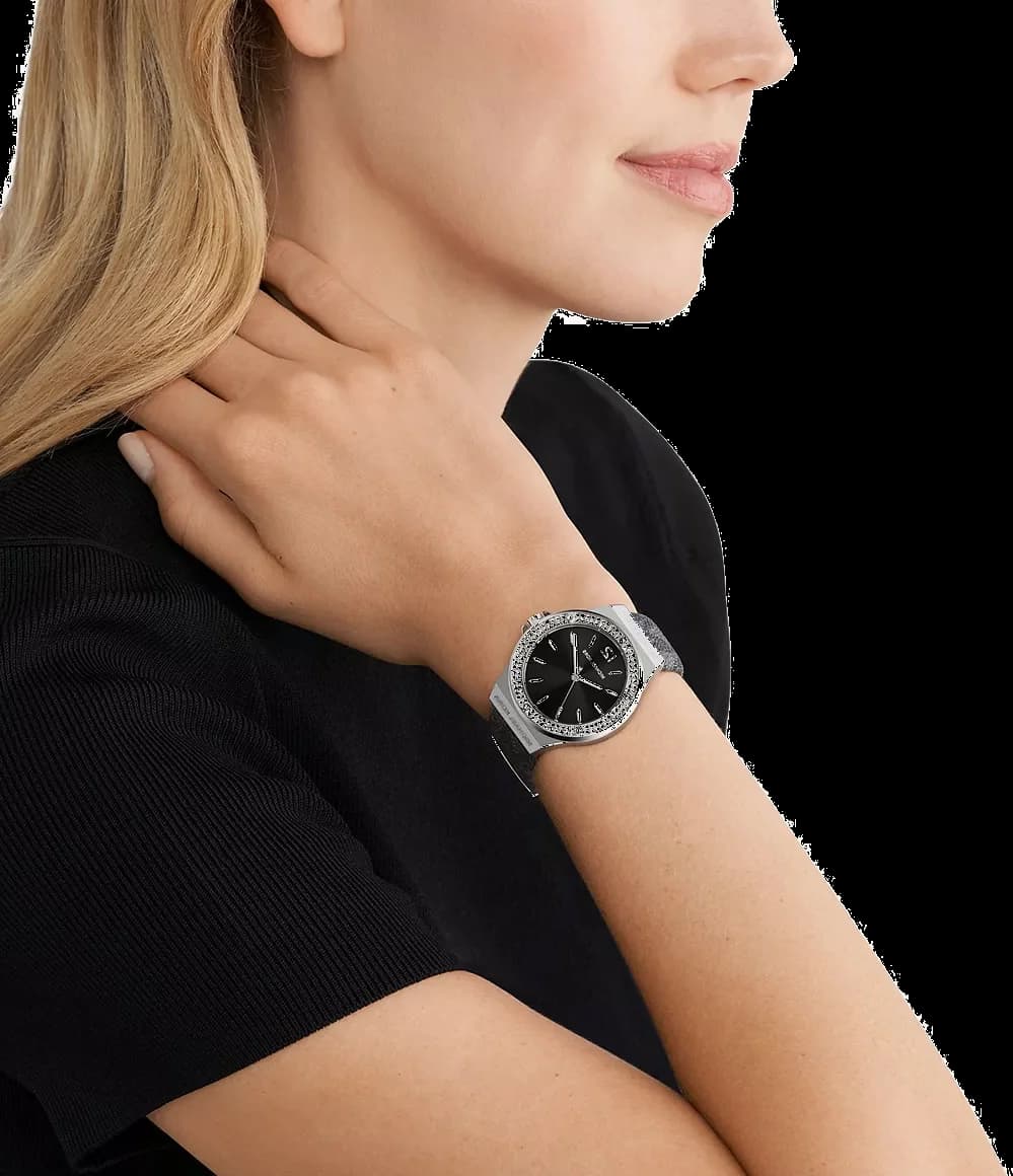 Montre Michael Kors Lennox MK7309 pour Femme, Cadran Noir, Boîtier Argent, Bracelet Cuir Gris vue 4