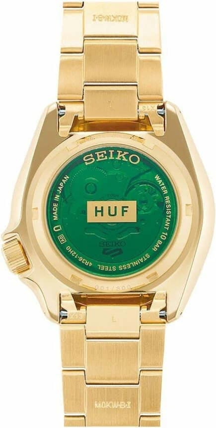 Visage cadran Seiko SRPJ20 dévoile aiguilles luminescentes, guichet jour-date à 3h, échelle 24h sur rehaut