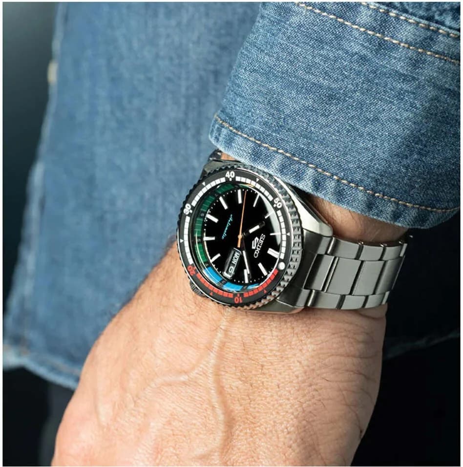 Lunette boîtier Seiko SRPK13K1 en acier poli-brossé avec lunette fixe bicolore bleu et rouge insert aluminium