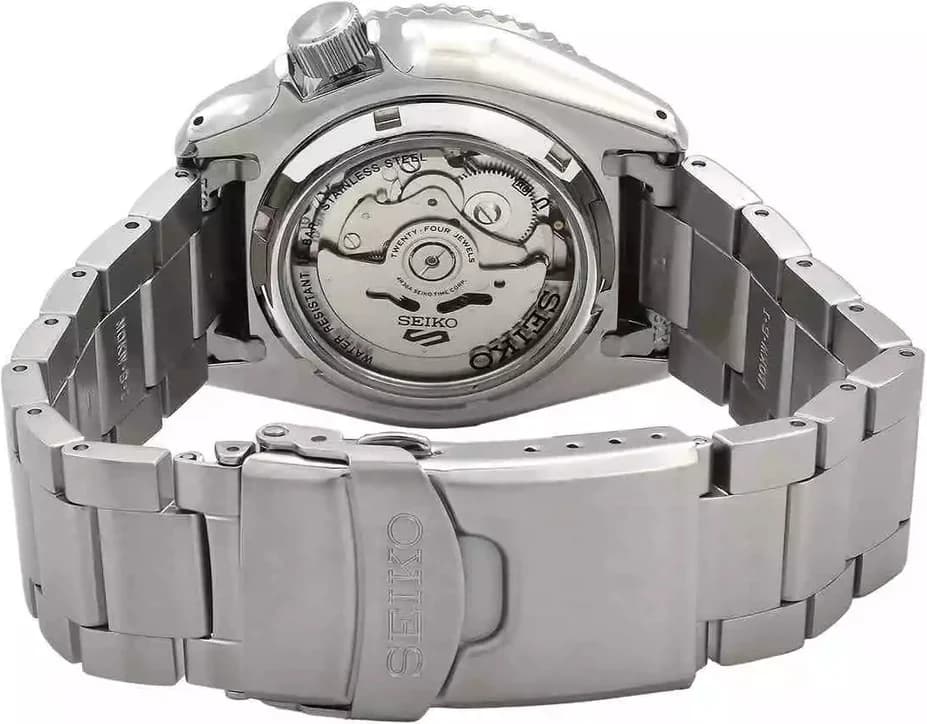 Attache bracelet Seiko SRPK65K1 en acier inoxydable brossé avec fermoir déployant trois crans, maillons pleins ajustables