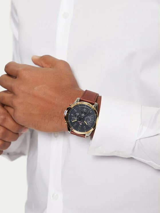 Montre Homme Tommy Hilfiger Decker 1791561 - Cadran Bleu, Bracelet Cuir Marron vue 3