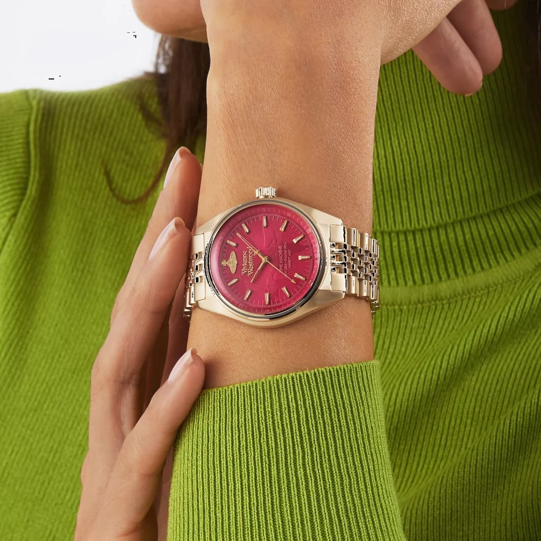 Montre Femme Vivienne Westwood VV251RRGD - Cadran Fuchsia Soleillé & Bracelet Acier Doré vue 4