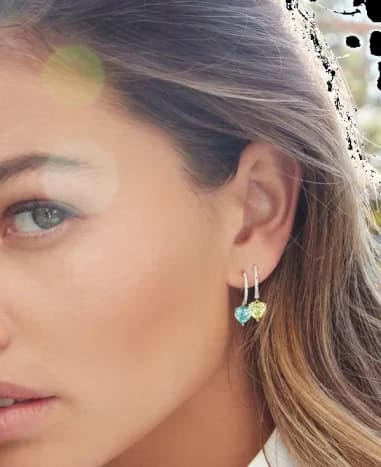 Boucles d'oreilles APM Moncaco en argent et oxyde de zirconium