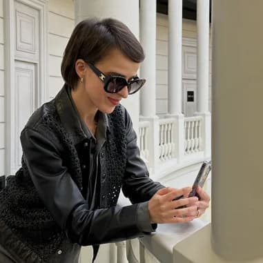 Zoom sur le cadran du Celine CL40226U 01F