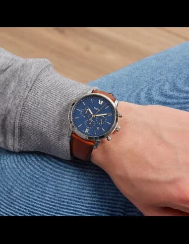 Montre Homme Fossil Neutra FS5453 Bracelet cuir vue 4