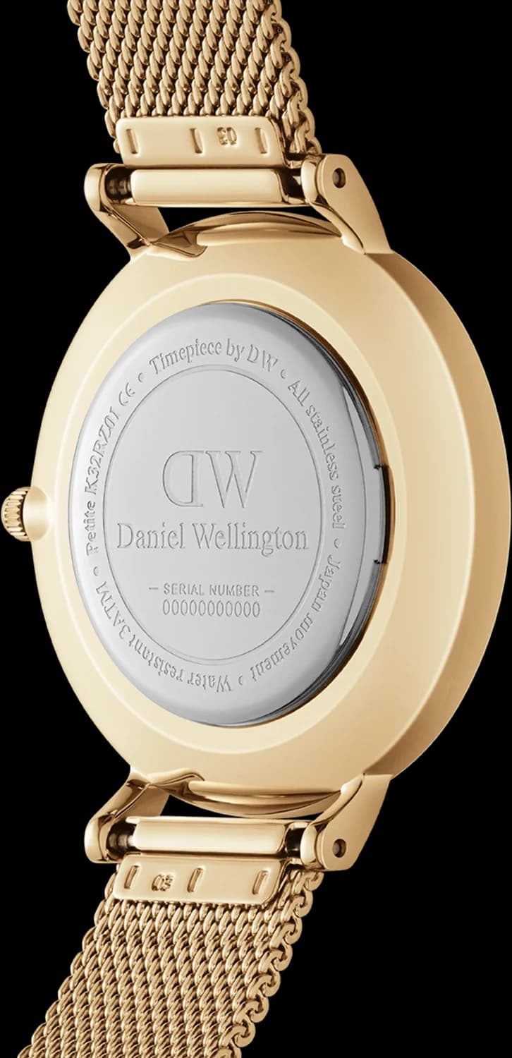 Zoom sur le cadran or du Daniel Wellington DW00100473