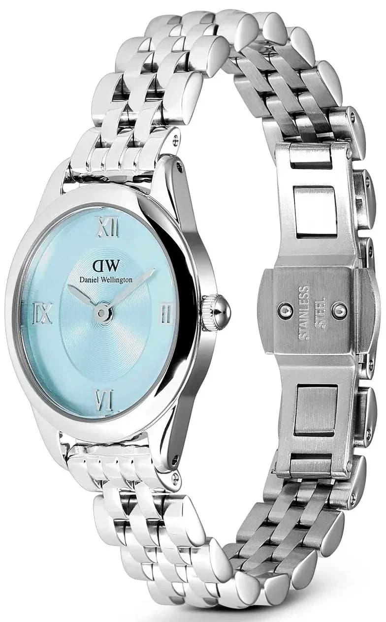 Le garde-temps Daniel Wellington DW00100809 vu de profil