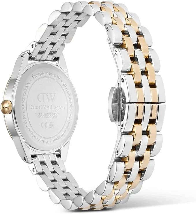 Zoom sur le cadran blanc du Daniel Wellington DW00100811