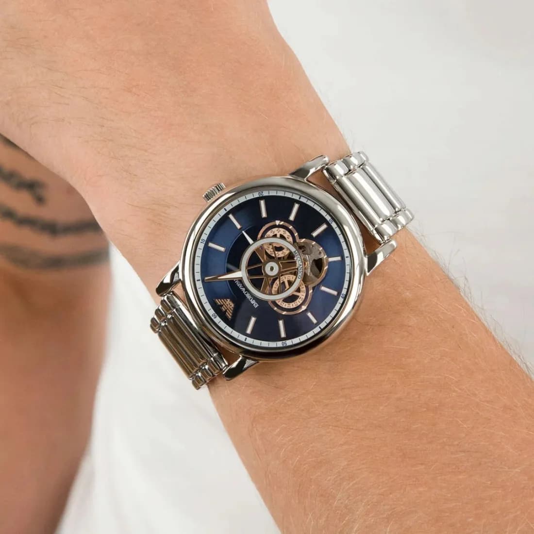 Fond du boîtier du garde-temps Emporio Armani AR60036